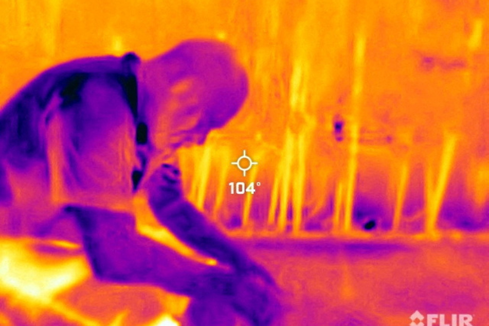 A thermal camera shows the scale of the recent scorching heatwave in Phoenix, Arizona.