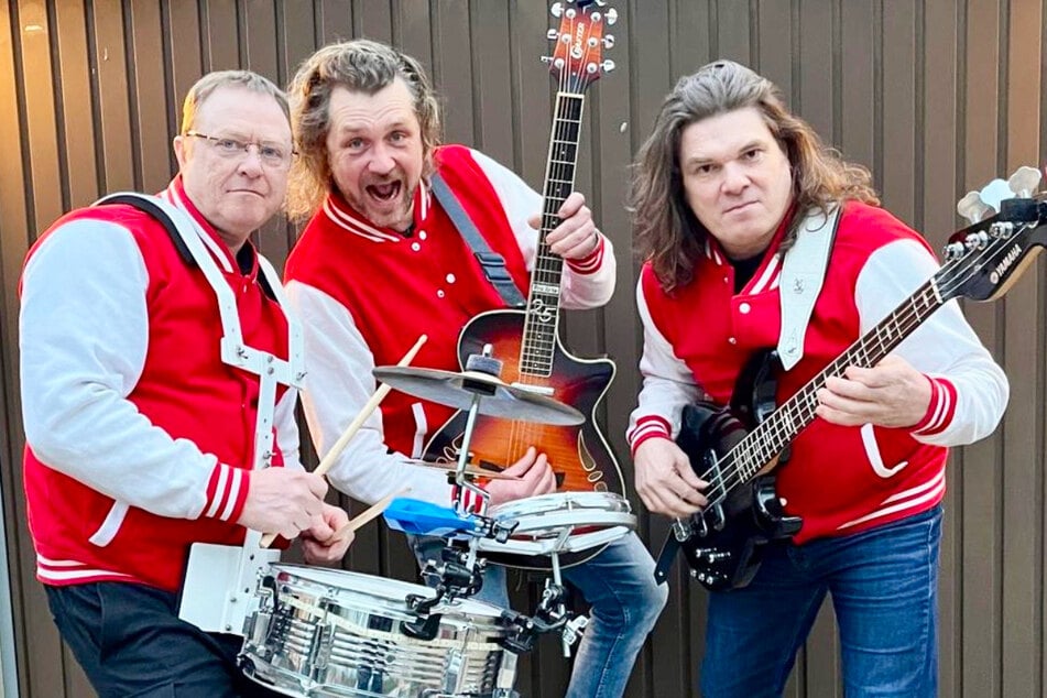 Und auch die "Rocket Kings" heizen der Menge mit energetischen Rock-Sounds ordentlich ein.