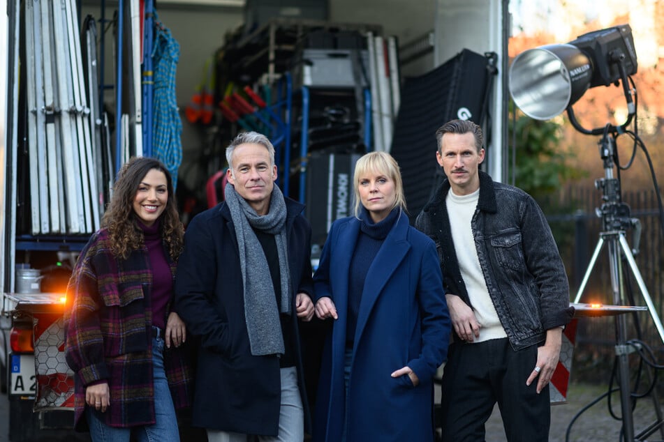 v.l.n.r.: Amy Mußul (34), Marco Girnth (56), Melanie Marschke (56) und Johannes Hendrik Langer (41) bildeten in den letzten Jahren das Kern-Team von "SOKO Leipzig". (Archivbild)