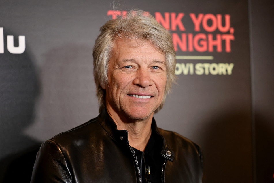 Jon Bon Jovi (62) verdankt seinen Eltern nach eigener Aussage alles. Umso schwerer ist es für ihn, eine von beiden zu verlieren.