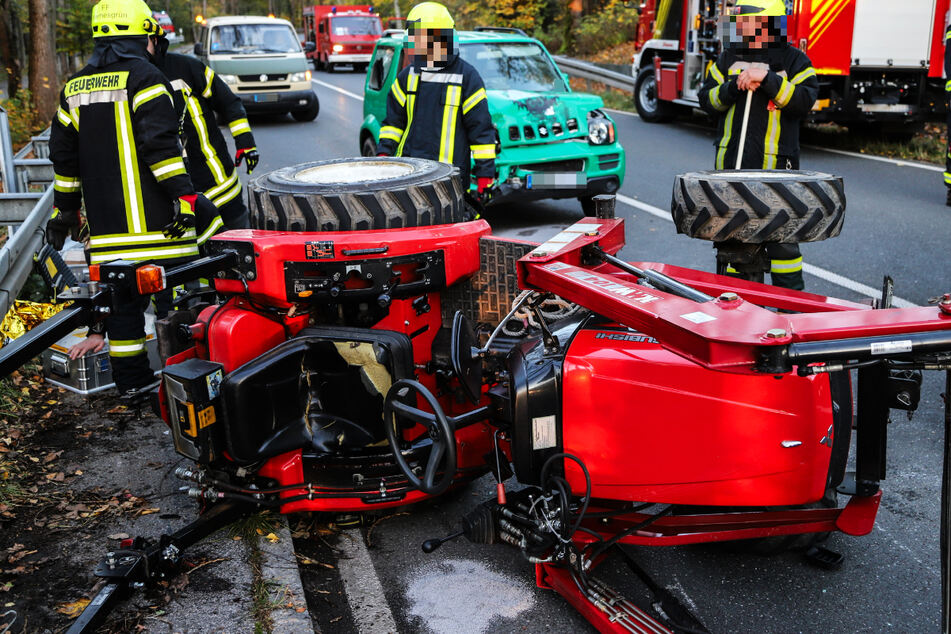 Junger Mann bei Unfall mit Traktor im Vogtland schwer verletzt