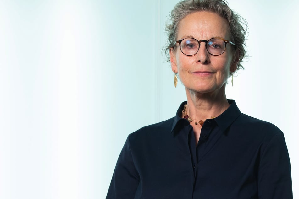 Uni-Rektorin Ursula Staudinger (66) hat das neue Logo-Design erst kürzlich vorgestellt.