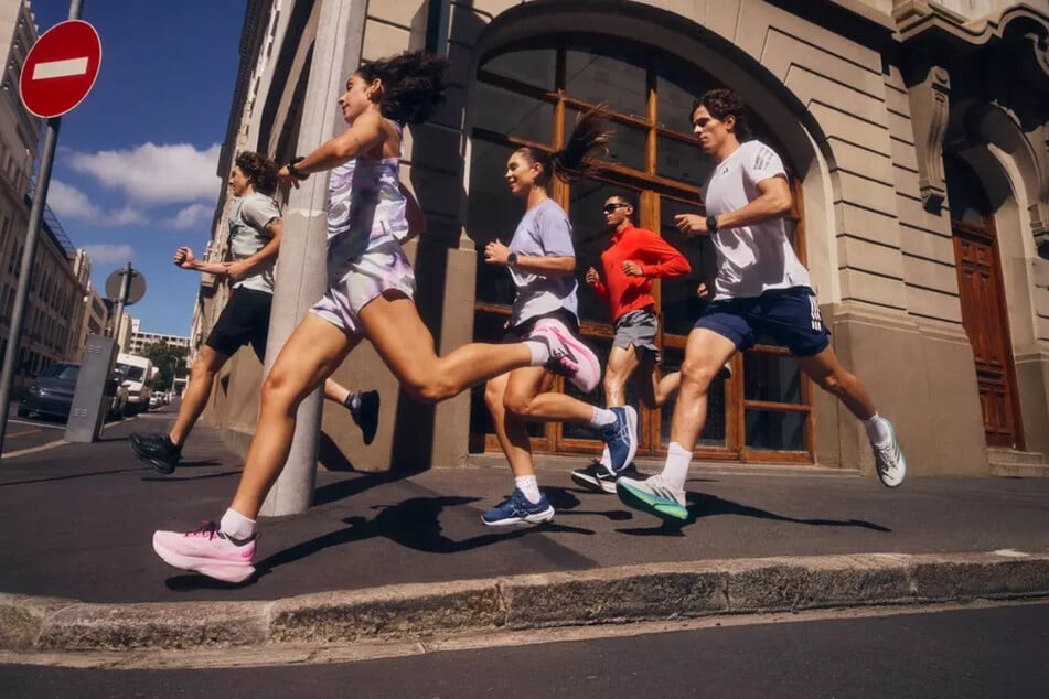 Wer schnell ist, kann sich hier günstige Lauf-Ausrüstung sichern