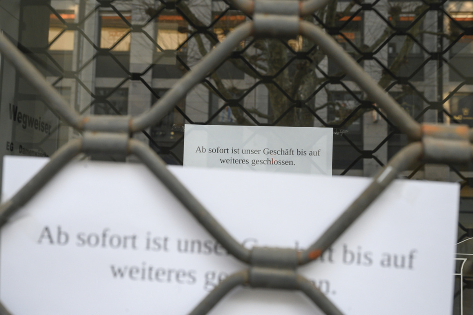 Wenn ein Stadt- oder Landkreis die Corona-Notbremse zieht, müssen Geschäfte wieder schließen. (Symbolbild)