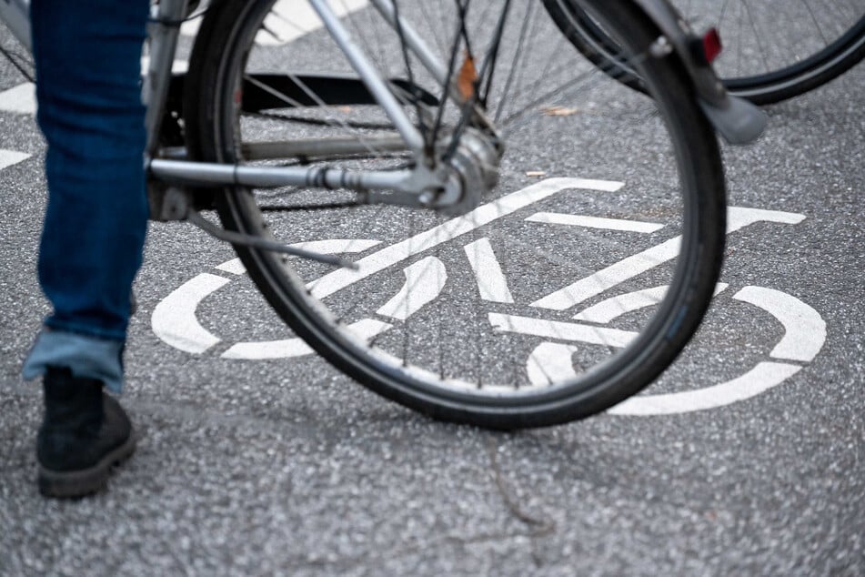 Bei einem Unfall in Leipzig wurden zwei Radfahrer verletzt. (Symbolbild)