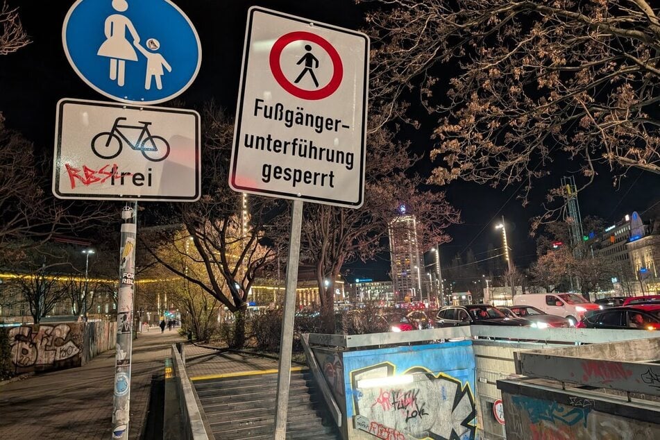 Ein Vorschlag der Grünen-Fraktion, den Tunnel erneut als Ort zur Verfügung zu stellen, da sich die Fertigstellung der Unterkunft Kurt-Schuhmacher-Straße 41 bis Mitte 2027 verzögert, fand jedoch keine Mehrheit im Stadtrat. (Archivaufnahme)