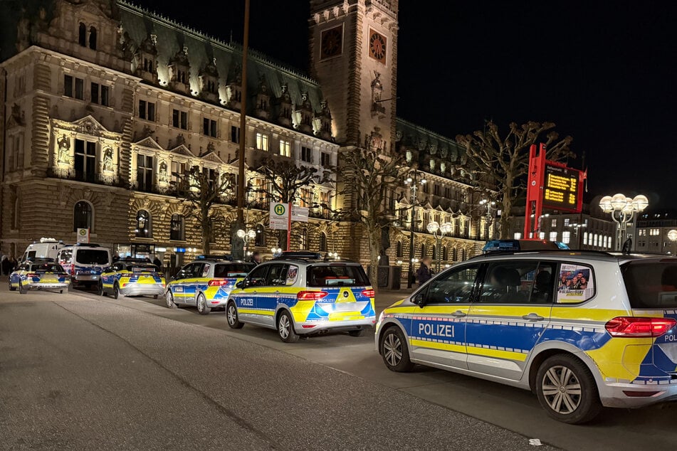 Laut den Angaben der Polizei gibt es keine Verletzten.