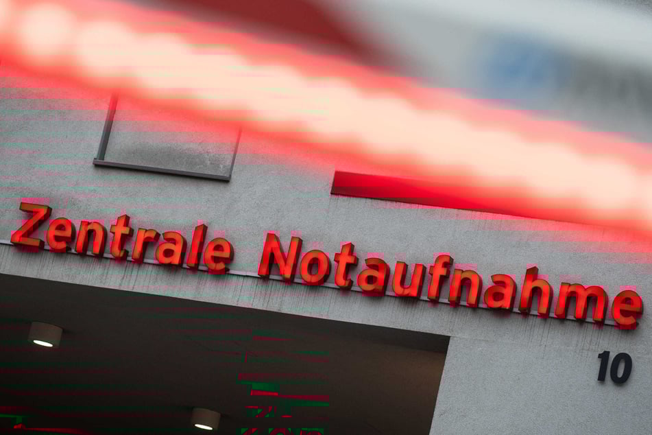 Ein Akt der Zivilcourage endete am Sonntag in Schmargendorf für einen 26-jährigen Berliner im Krankenhaus. (Symbolbild)