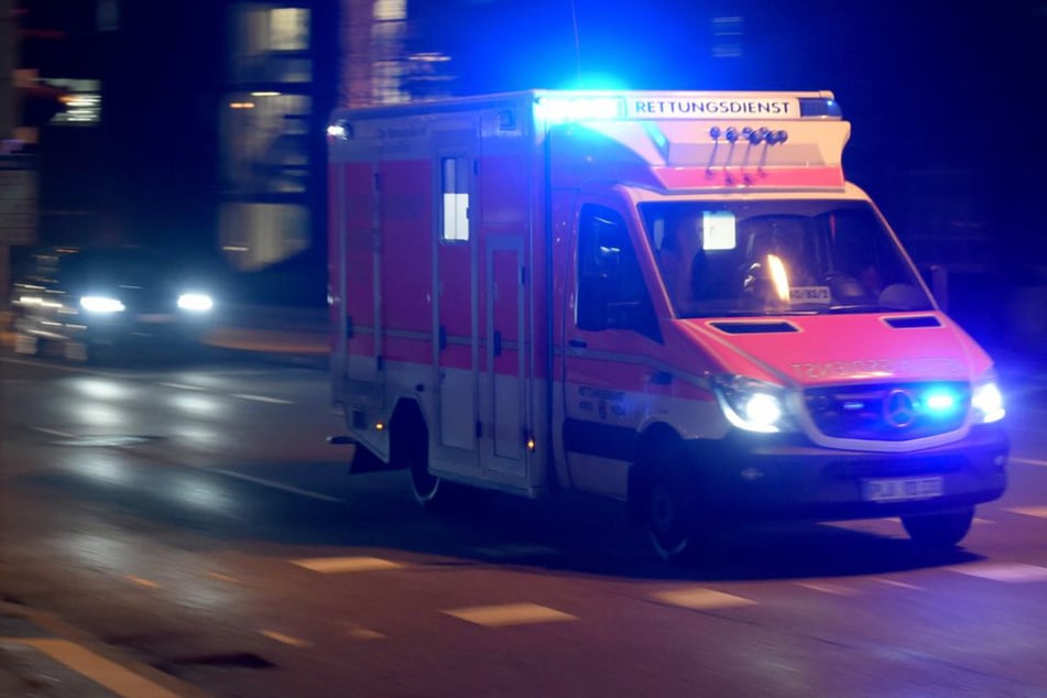 Rennrad rast in Fußgängerin: Seniorin in Stuttgart schwer verletzt