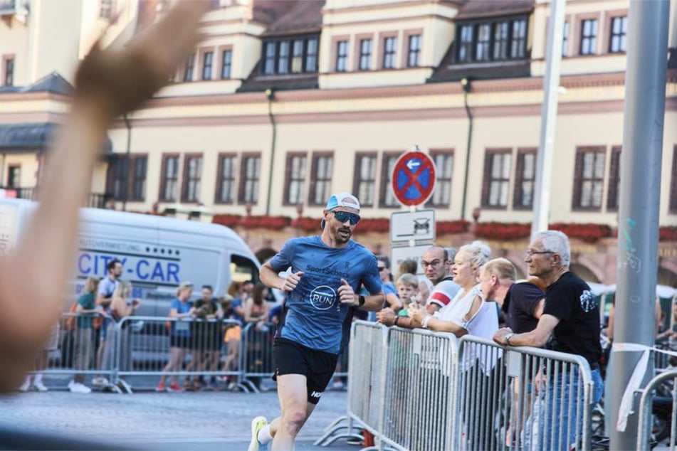 Nichts beflügelt einen Läufer mehr, als jubelnde Zuschauer.