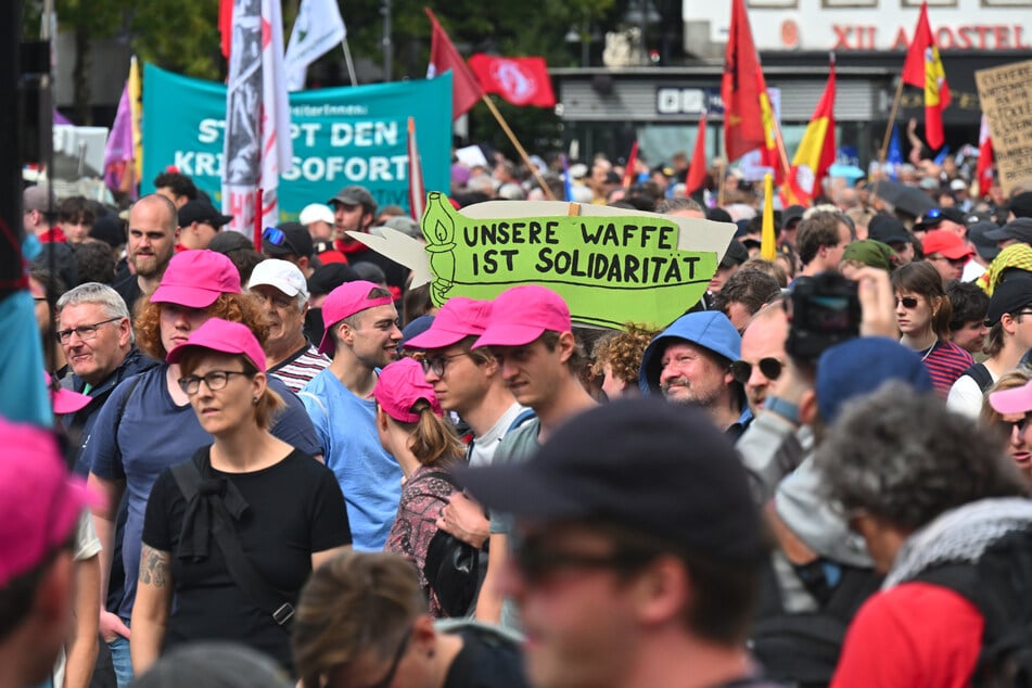 Bis zu 3000 Menschen sollen sich laut Veranstalter an dem Protest beteiligt haben.