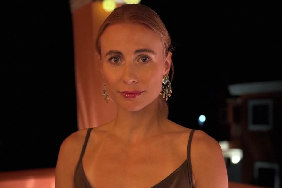 In den "Pods" bekam Nadja an ihrem Geburtstag den berüchtigten Brief von Andi, den sie Celia geben sollte.