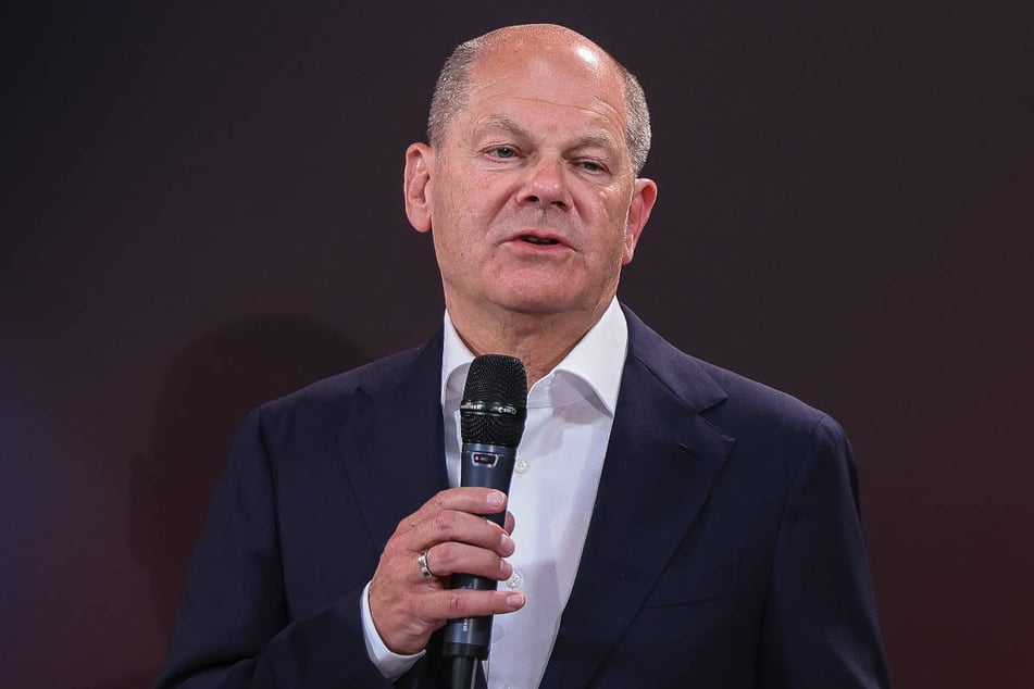 Bundeskanzler Olaf Scholz (65, SPD) hat die hungernden Klimaaktivisten mit seinen Aussagen bei einem Bürgergespräch in Erfurt erzürnt.