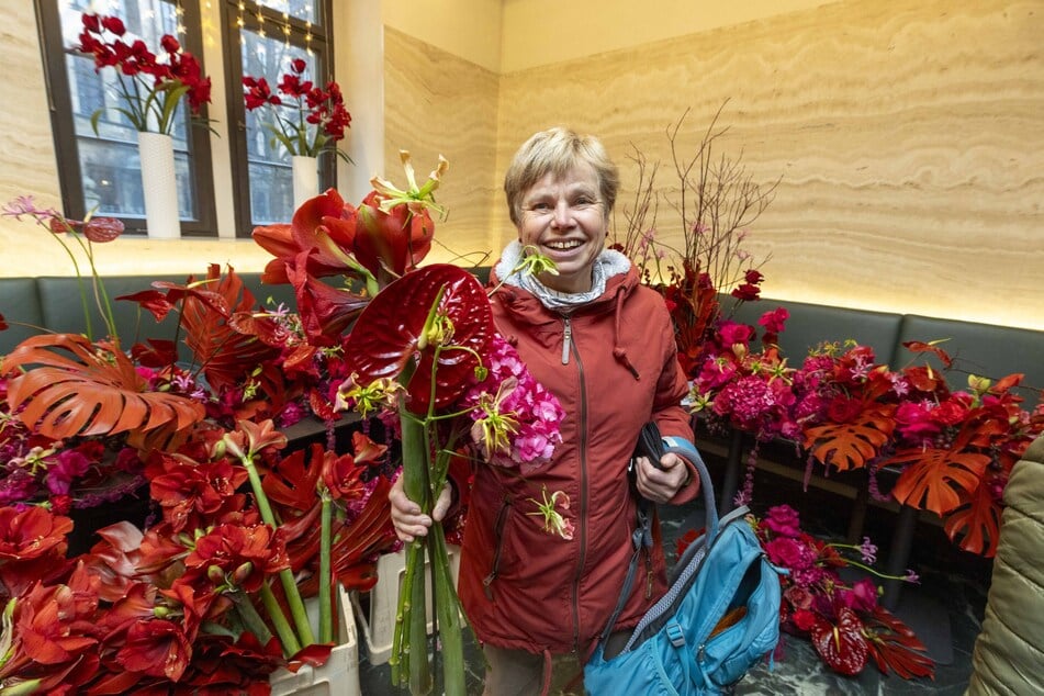 Silvia Auerswald aus Dresden spendete 25 Euro für diese Amaryllis, die ihr Zuhause schmücken sollen.