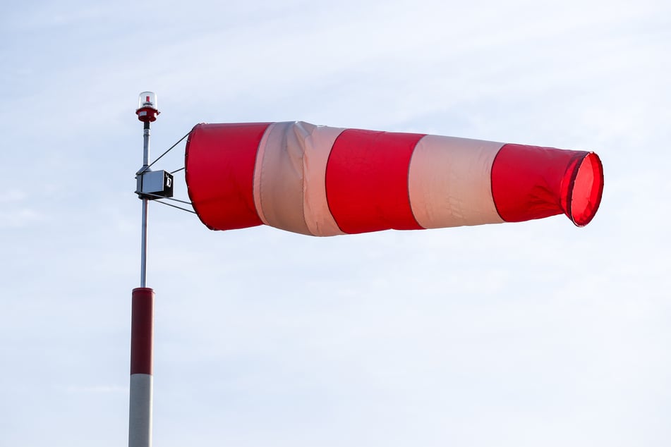 In Sachsen wird es ab Freitag stürmisch. (Archivbild)