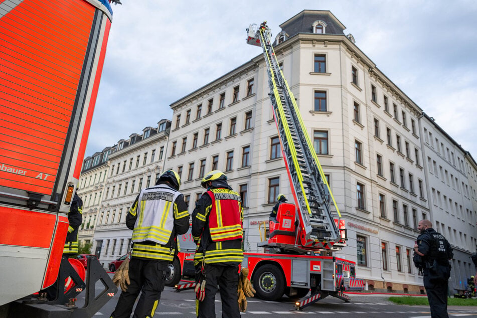 Rettungseinsatz auf der Prager Straße am Dienstagabend.