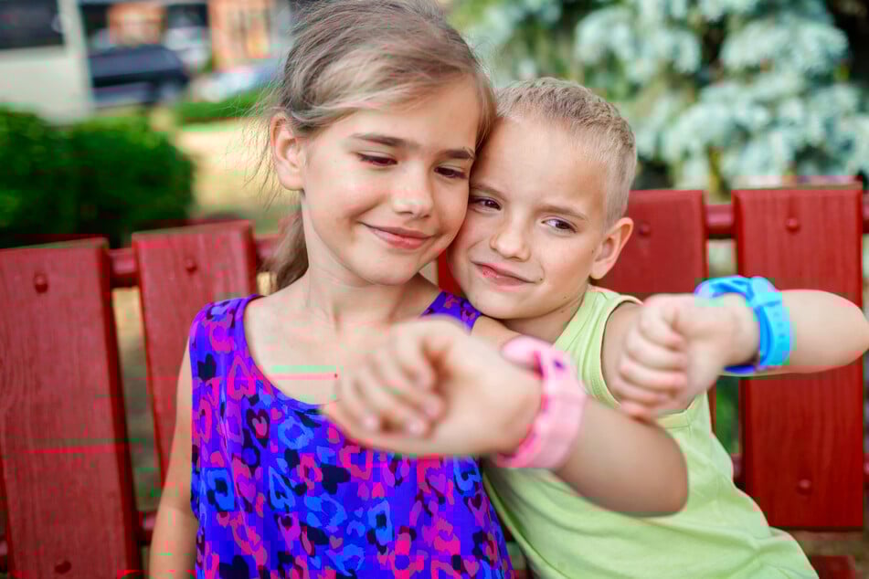 Angebot zum Ferienstart: Kids Watch mit GPS, SOS und Tarif für einmalig 49,95 Euro