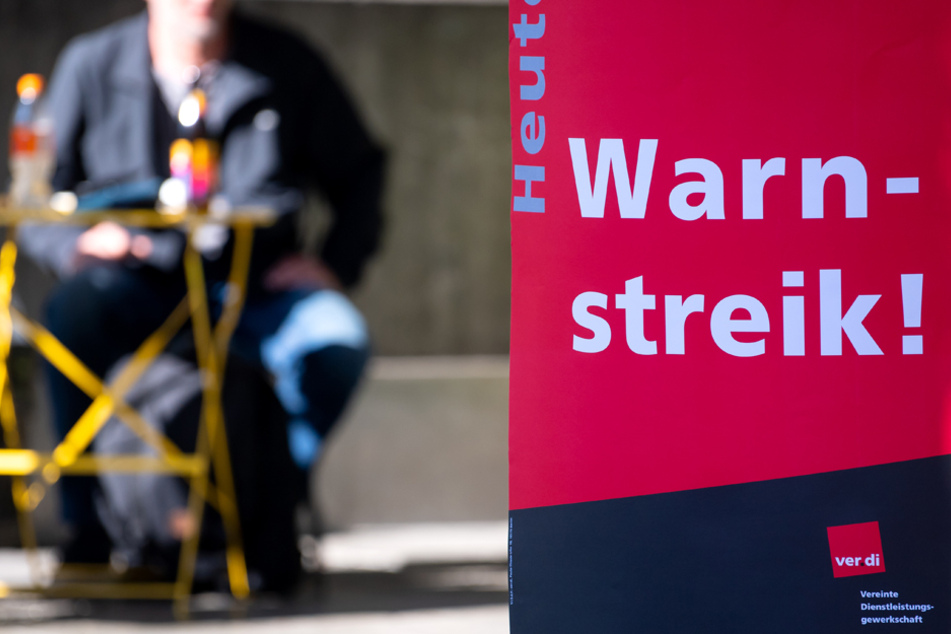 Warnstreik in München: Die Müllabfuhr will bis Montag keine Tonnen leeren. (Symbolbild)