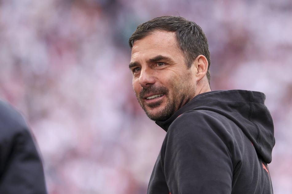 Leipzigs Interimstrainer Zsolt Löw (46) kündigte an, wieder vermehrt auf Spieler zu setzen, die dauerhaft für den Klub brennen wollen.