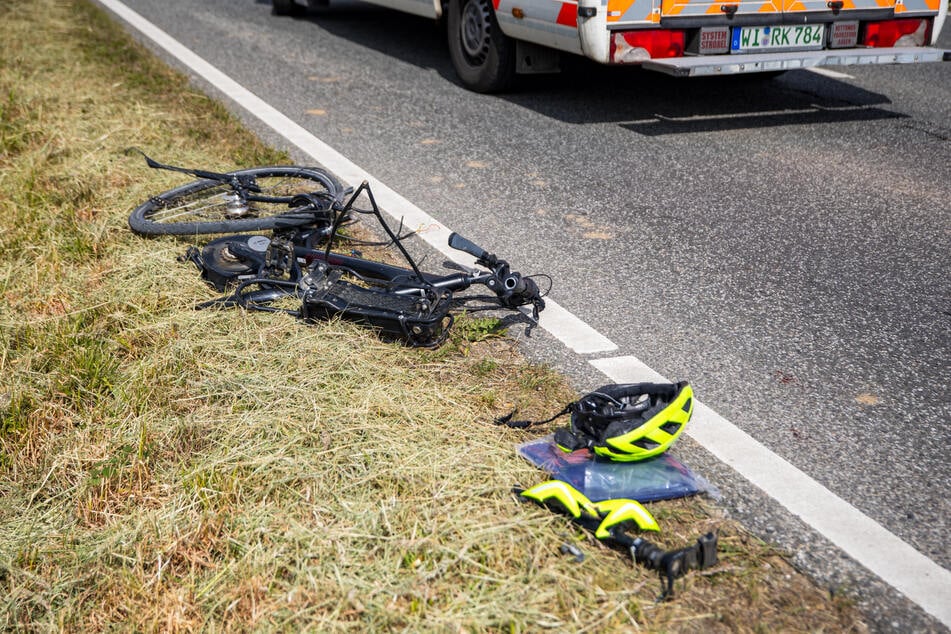 Der Radfahrer war auf der Stelle tot.