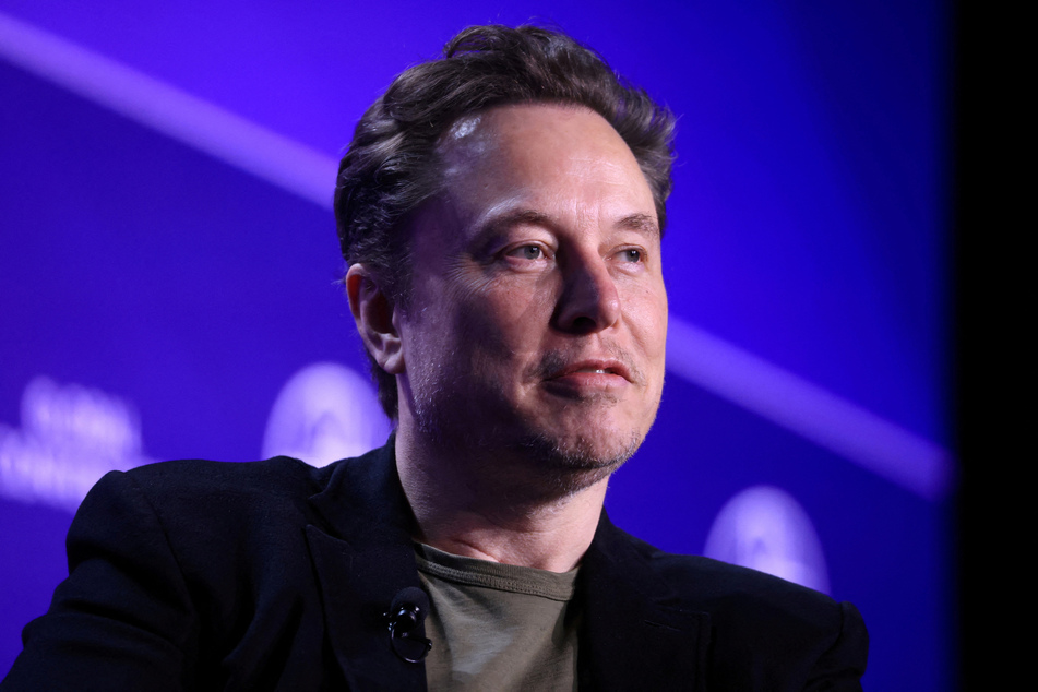 Elon Musk is reportedly planning to build the world's largest supercomputer for his startup xAI.