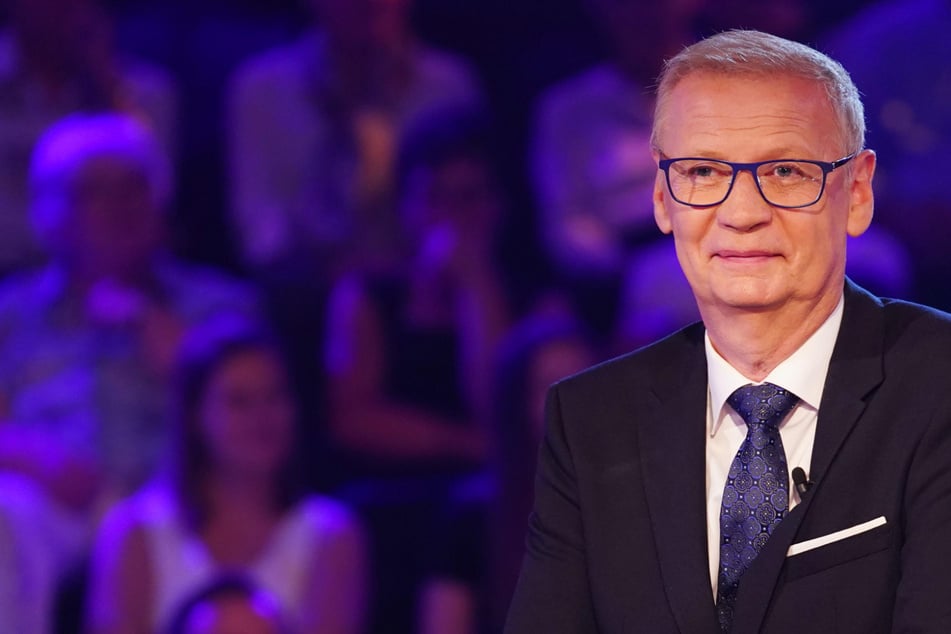 Wer wird Millionär: Quiz-Kandidatin zerstört RTL-Studio: Was Jauch danach aufdeckt, sorgt für Lacher