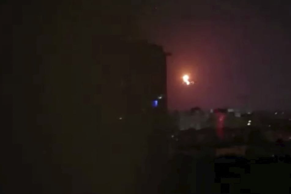 Kyiv hit by first major Russian missile attack in weeks