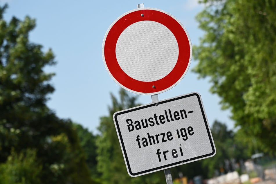 Auch in den Chemnitzer Ortsteilen Grüna und in Rabenstein kommt es zu Vollsperrungen. (Symbolbild)