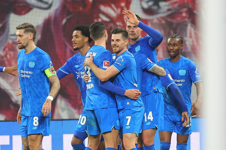 Leverkusen drehte die Partie innerhalb von vier Minuten.