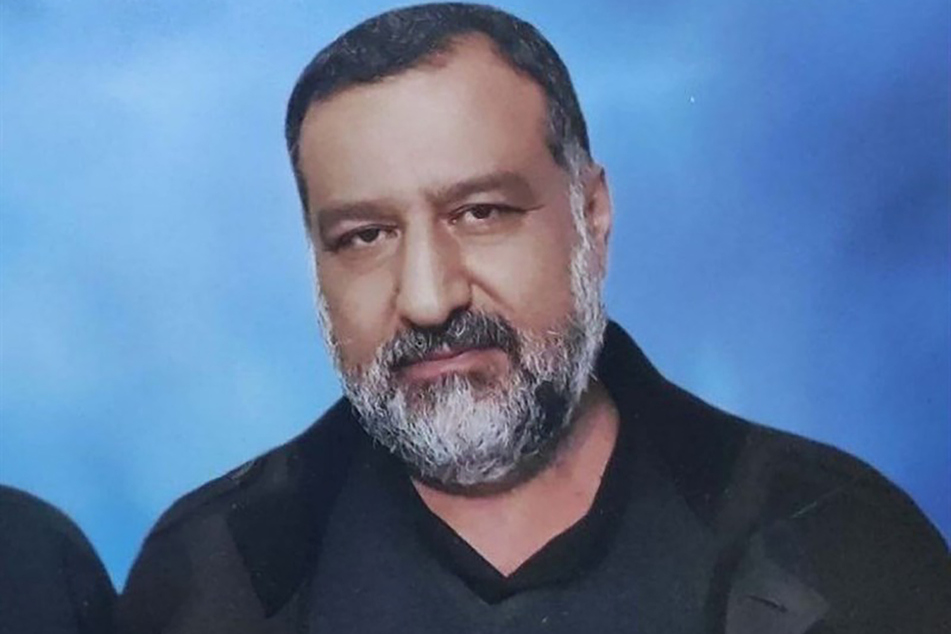 Zuvor war das ranghohe Mitglied der iranischen Revolutionsgarden (IRGC), General Sejed-Rasi Mussawi, bei einer Explosion in einem Vorort der syrischen Hauptstadt Damaskus getötet worden.
