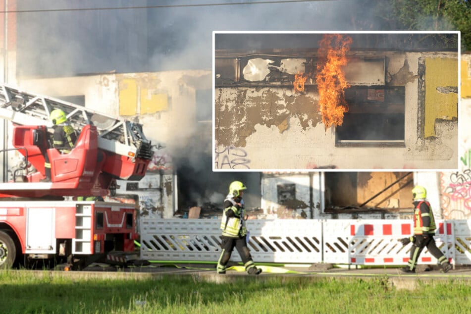 Chemnitz: Erneuter Feuerwehreinsatz in leerstehendem Gebäude in Chemnitz