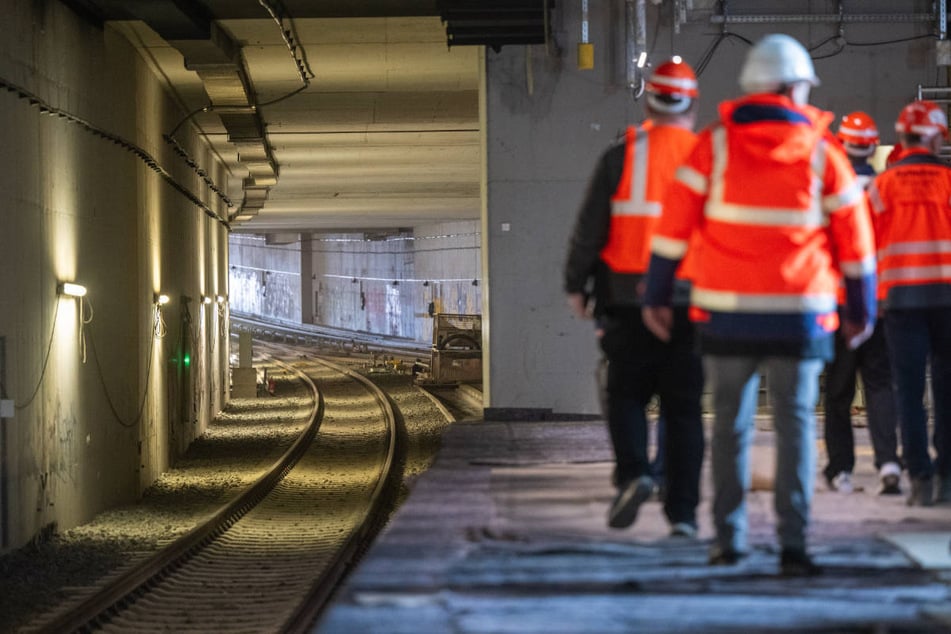 Zur Anbindung der S15 an den Nordring ist unter dem Hauptbahnhof ein Interimsbahnhof gebaut worden.
