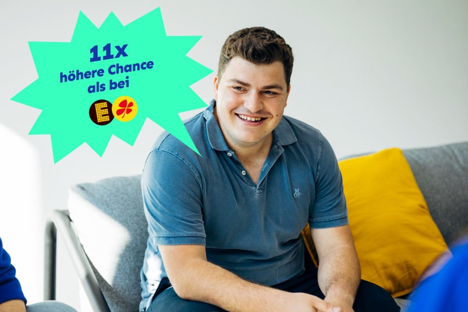 Die Gewinnchance liegt bei 1:12.620.256. Damit hat die freiheit+ Lotterie 11x höhere Chancen auf den Hauptgewinn als beim regulären LOTTO "6aus49".