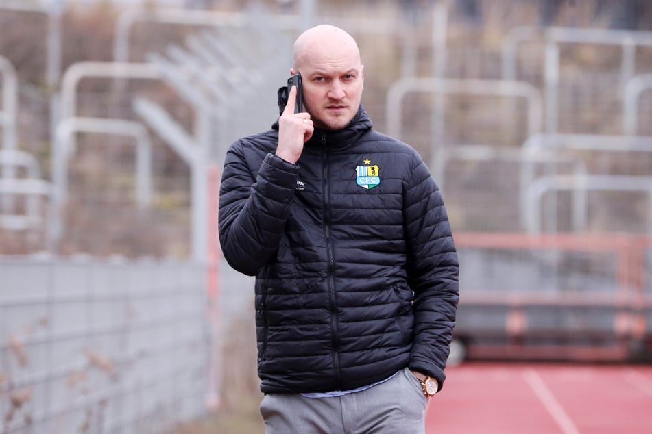CFC-Sportdirektor Armin Causevic muss derzeit viel telefonieren.