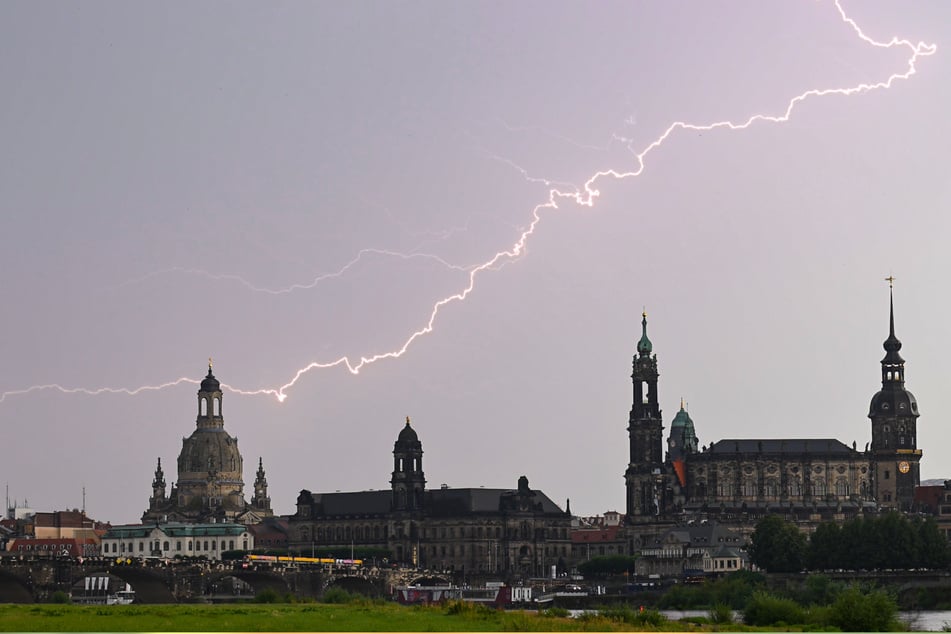 Meteorologen erwarten in Dresden am Freitag heftige Gewitter.