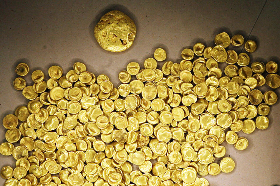 450 Goldmünzen und offenbar auch ein Goldklumpen sind aus dem Römer- und Keltenmuseum in Manching gestohlen worden.
