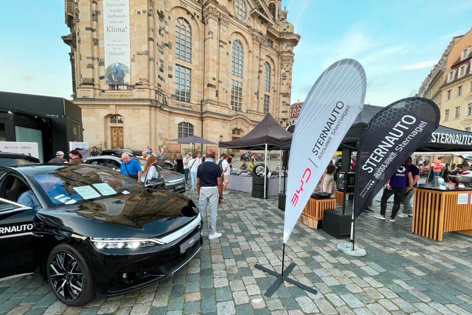 Vom 8. bis 10. September stehen die Modelle BYD ATTO 3, HAN und TANG auf dem Altstadtfest in Schwerin.