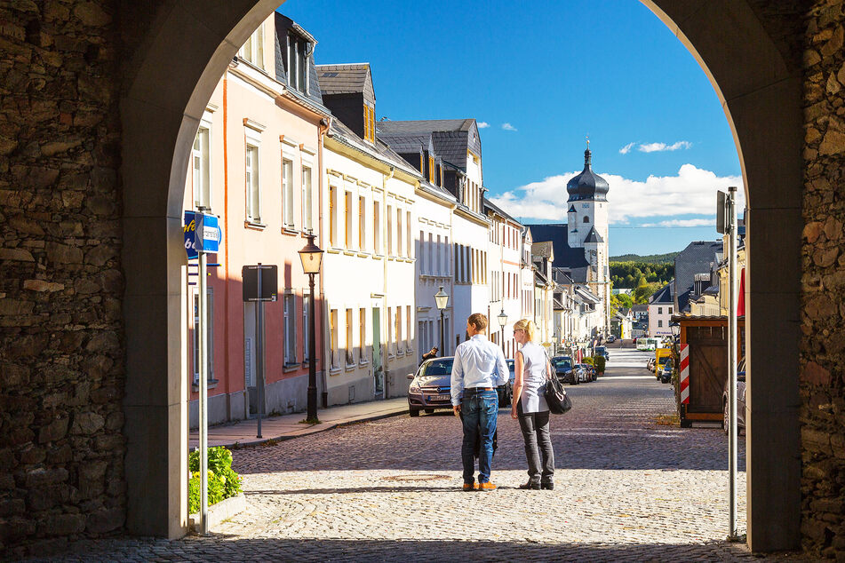 Marienberg ist als Stadt eine Perle. Der Blick vom Stadttor über die Zschopauer Straße bis zur Kirche St. Marien begeistert nicht nur Touristen.