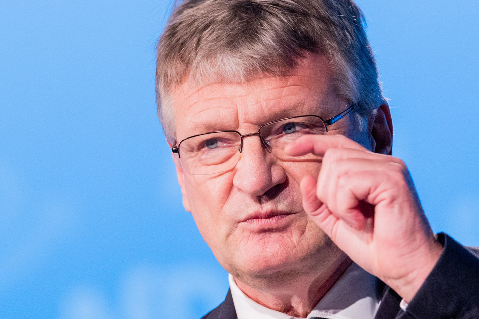 AfD-Vorsitzender Jörg Meuthen (59) soll bei Treffen mit reichem Spender dabei gewesen sein.