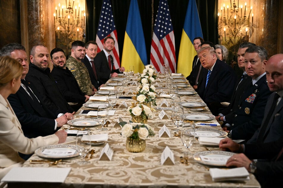 US and Ukrainian officials met for lunch amid the talks.