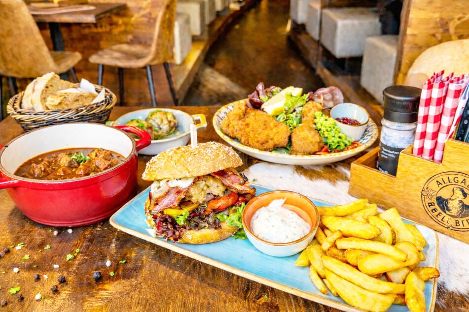Herzhafte Portionen direkt aus der Pfanne oder Topf machen jeden Bergsteiger-Hunger satt.