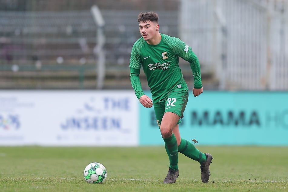 Julian Weigel (24) stand für die BSG Chemie Leipzig 2026 nicht einmal auf dem Rasen. Unter anderem gegen Hertha Zehlendorf reichte es nicht für den Kader.