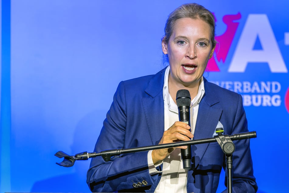 Nach dem Wahltriumph inThüringen will AfD-Chefin Alice Weidel (45) auch in Brandenburg punkten.