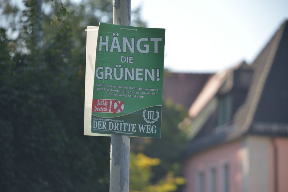 Die Hetzplakate mit der Aufschrift "Hängt die Grünen!" hingen unter anderem in Zwickau.