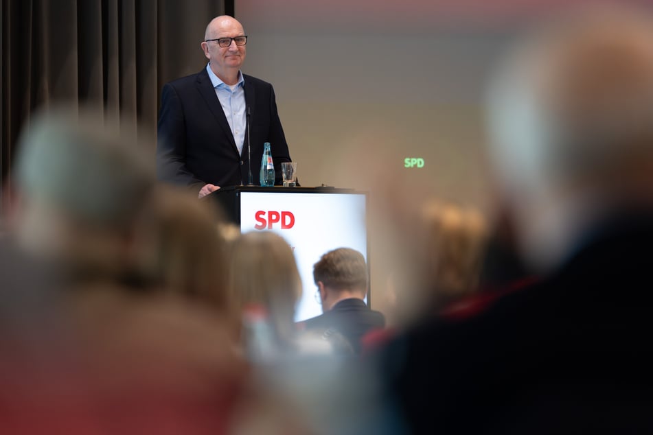 SPD und CDU wollen bis zur Landtagswahl 2029 gemeinsam regieren – mit Ministerpräsident Dietmar Woidke (64, SPD) an der Spitze.