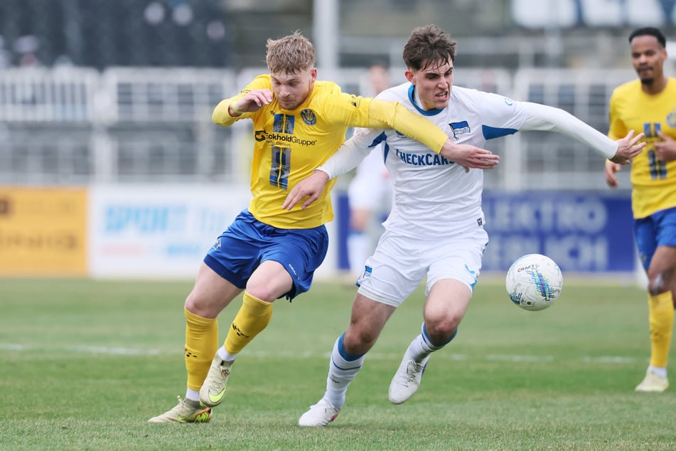 Lok Leipzigs Stefan Maderer setzte sich stark nach Wiederanpfiff in der Offensive durch und erzielte das 2:0.