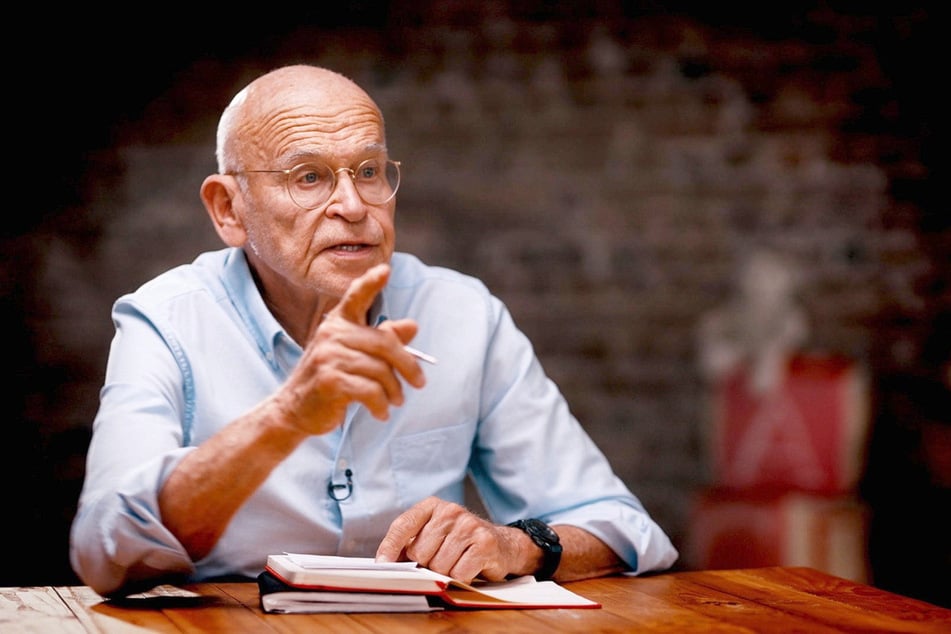 Investigativ-Journalist Günter Wallraff (83) hat mal wieder zugeschlagen.