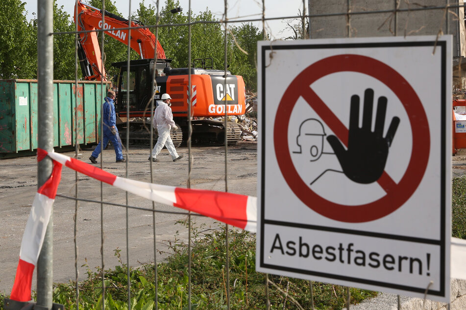 Prozessauftakt: Unternehmer soll Giftmüll in Wohngebieten vergraben haben!
