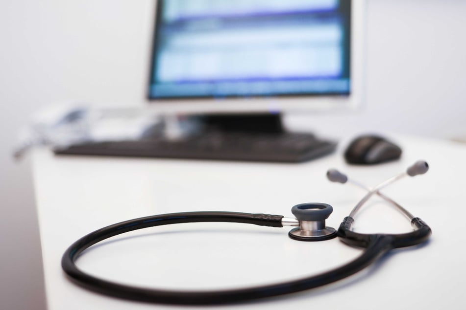 Ärzte und Pflegedienste im Verdacht: Kriminelle haben im Gesundheitswesen leichtes Spiel