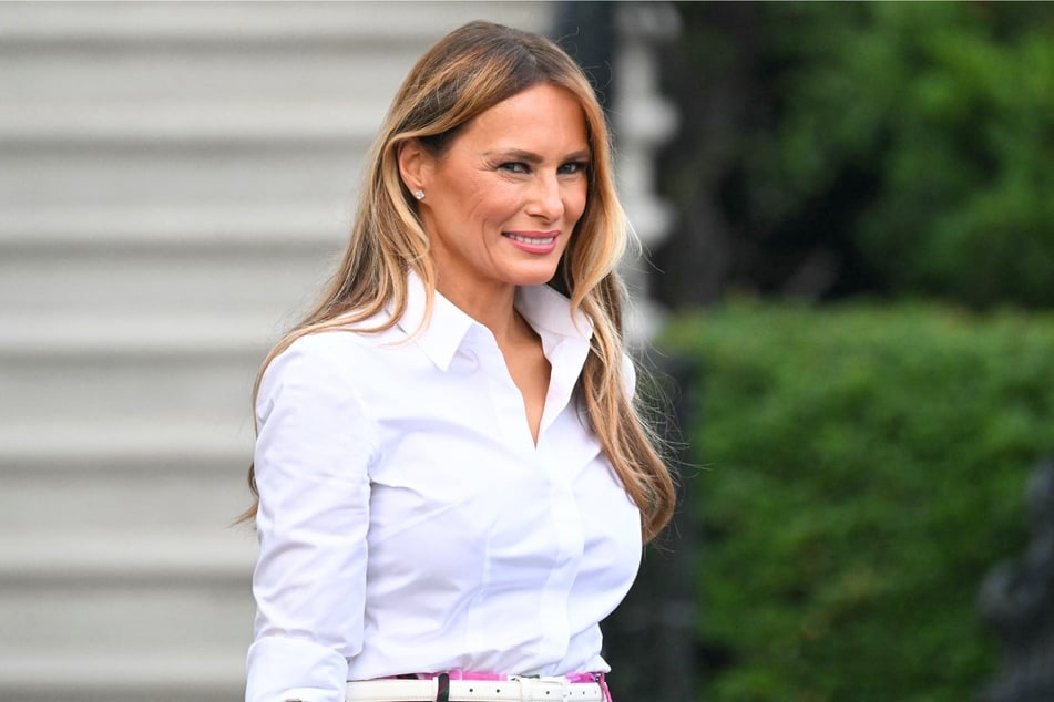 An editor with Vanity Fair claims staff members will stage a walk-out after a higher up revealed they were trying to feature Melania Trump on the cover.